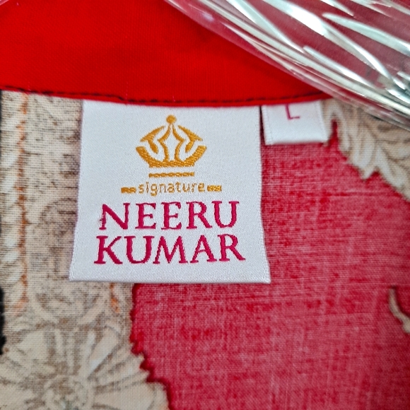 Neeru Kumar Midi Dress Pearl Buttons Sleeveless Red Black Gold - Picture 3 of 7